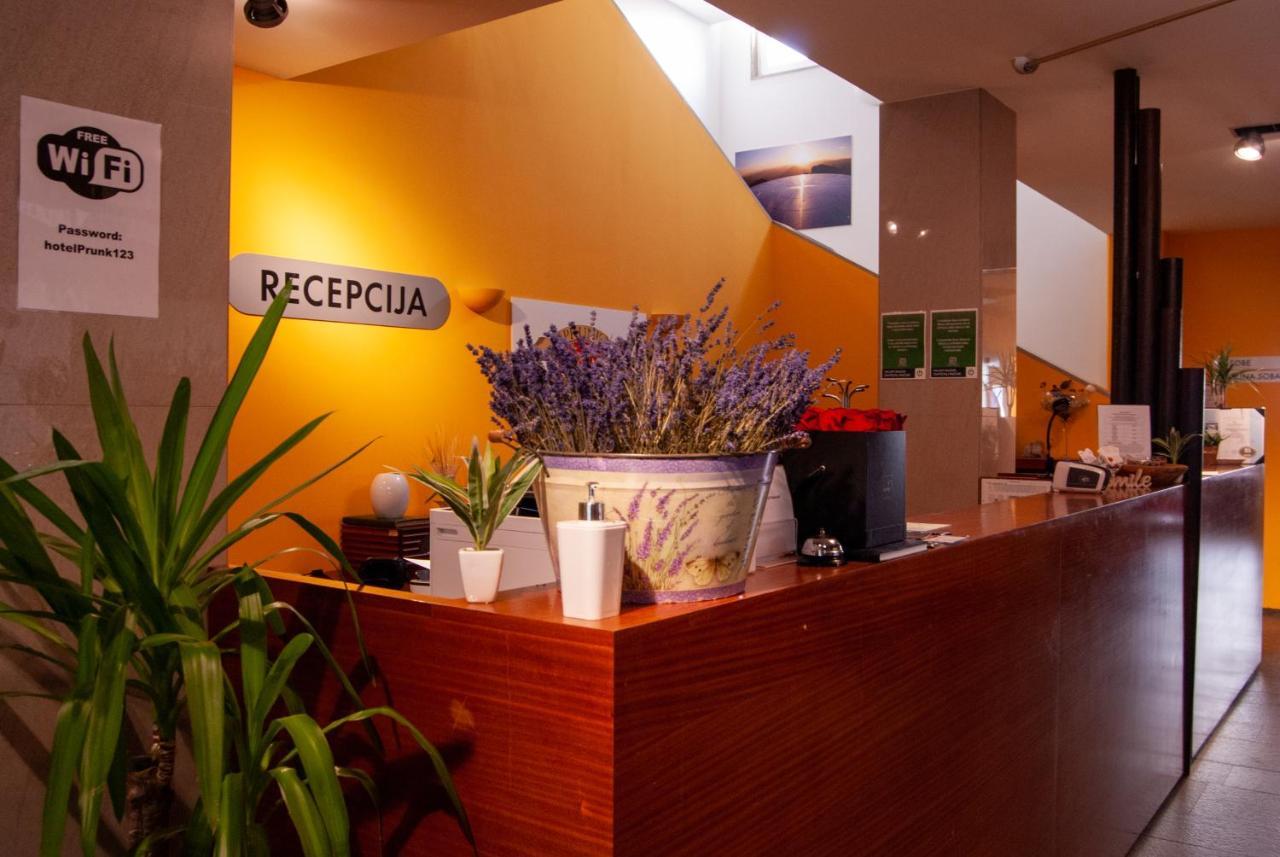 Sežana Hotel Prunk מראה חיצוני תמונה